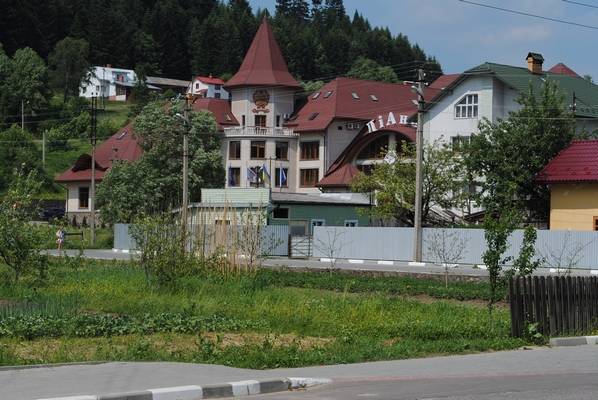 будинки в Східниці